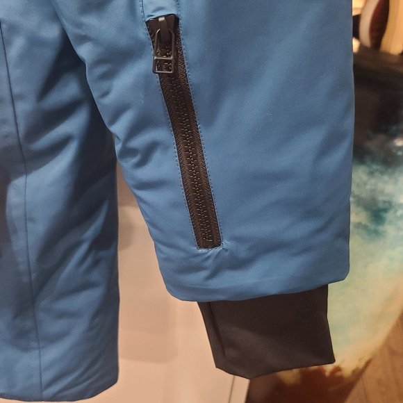 KANUK LAURIER Winter Blue Jacket - Picture 4 of 16